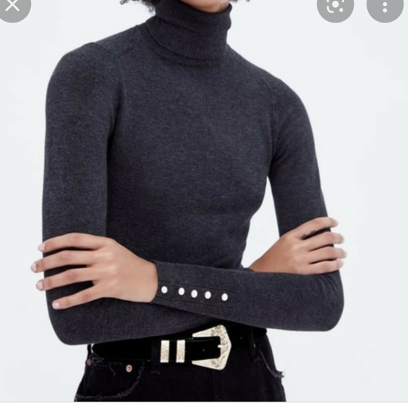 Knit sweater - Picture 1 of 1